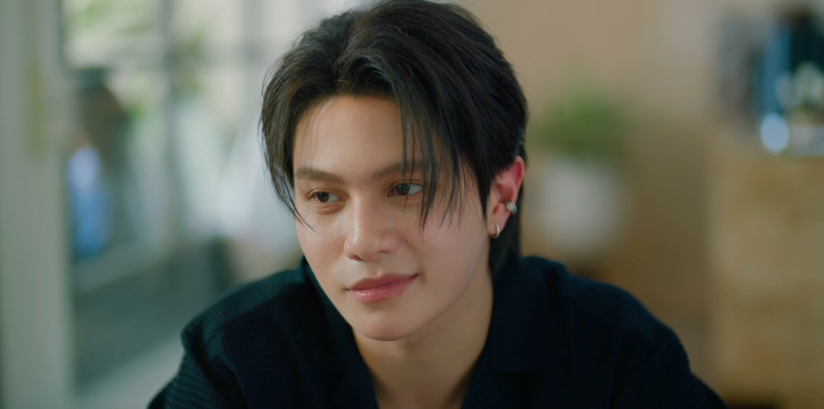 GMMTV's tweet photo. ดีนขอโทษน้าาาา 🤏🏻 (อาจจะขอโทษไม่หมด แต่ขอโทษนะครับเธอ)
#YouManiacSeriesEP5
@Williamjkp1 @EstRvp https://t.co/vfZ3AMALjY