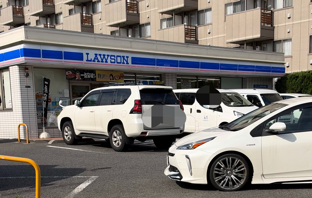 ikebo_papa's tweet photo. とある大企業さんのイベントでオリンピック以来の有明体操競技場（GYM-EX）へ。なんか泣きそう笑

小さなステージも好きだけど、大きなイベントはやっぱり楽しいね。

2枚目は海外スタッフたちを

「日本のサンドイッチやばい！」

と唸らせたローソンw https://t.co/B0pjevtOuh