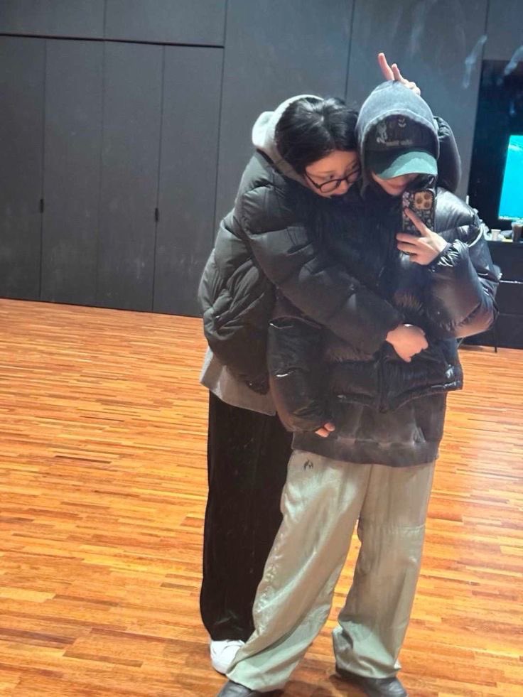 hingronghing's tweet photo. 애기 https://t.co/htKM54dsjV