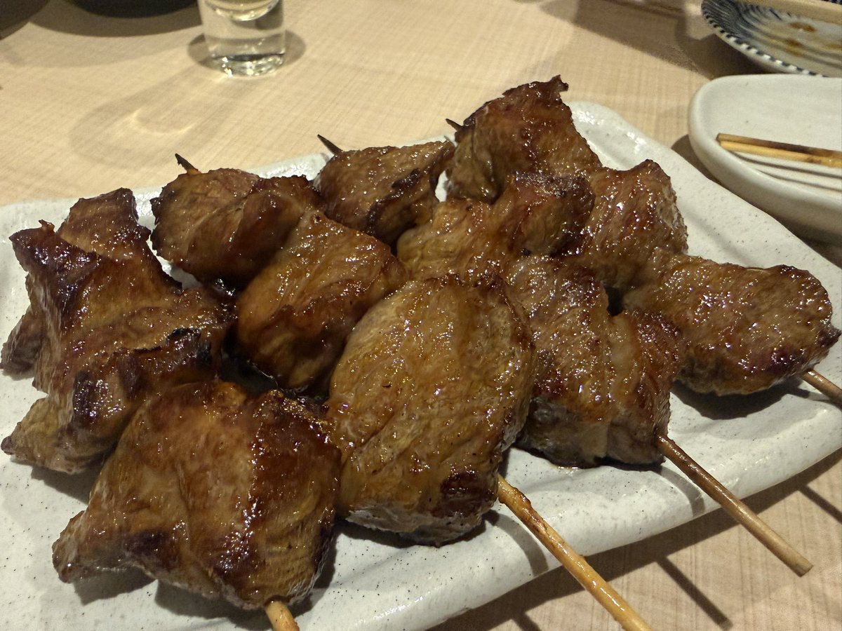arika_sp's tweet photo. 26‘道オフ振り返り3日目その③
ホテルでひと休みした後、有志数名で居酒屋へ
料理が美味しい！サッポロクラシックが美味しい！
#予言者北海道オフ https://t.co/ZD2uTZpk2N