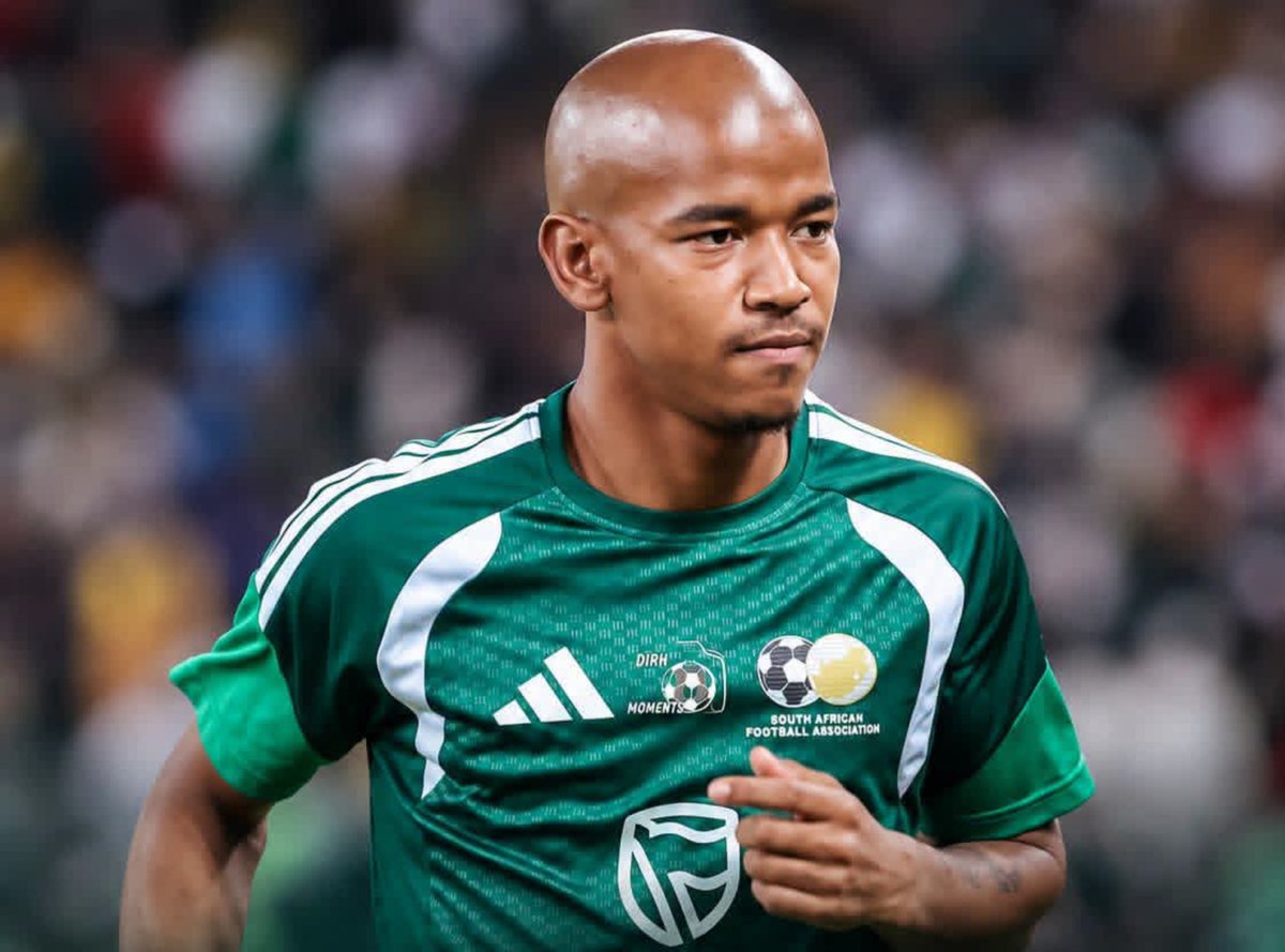 Sibiya_Official's tweet photo. This is the first match Bafana Bafana is playing since Jayden Adams' passing 💔🕊🇿🇦 

Rest easy Grootman 😔 https://t.co/9RQ1xxj8eh