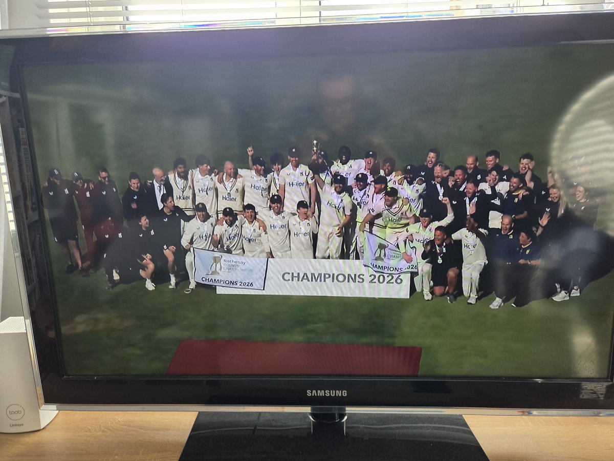 peteoldtown's tweet photo. Champions! #youbears https://t.co/OEp18LhbKr