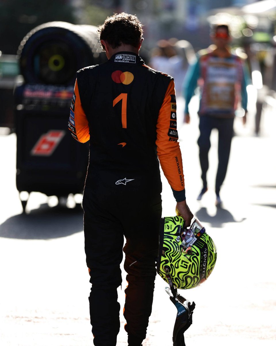 LN4's tweet photo. Not our weekend but always backing our guy no matter what. Malaysia next! New place, new track for Lando, we're gonna come back stronggg 🦾 https://t.co/UiPF4bVqak