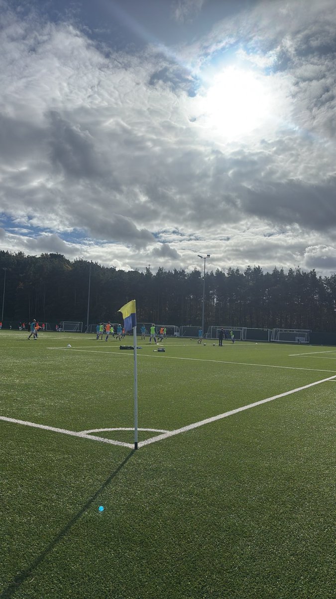 college_edin's tweet photo. Warm-ups underway…

Kick-off 🔜 https://t.co/4wodqCeYgj