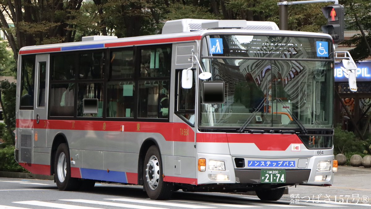 ta1548ta1550's tweet photo. ＃東急バス　高津営業所
  三菱ふそう　��車

TA664（川崎200か 21-74） https://t.co/JrP65RVINc