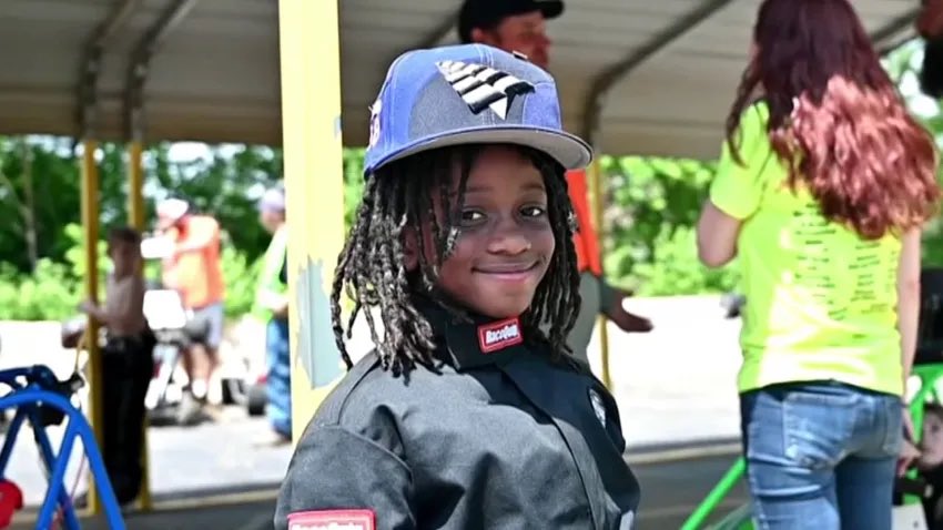 SaycheeseDGTL's tweet photo. In 1963 Wendell Scott became the first black driver to win a race at Nascar's top level, while getting death threats at tracks. 63 years later… 8 year old Eli Price from D.C is the first black driver in Nascar's youth series! https://t.co/2au9zy8Qea