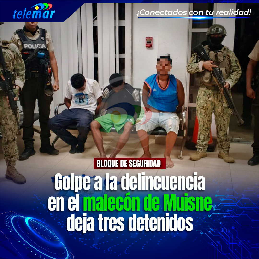 Telemartv23's tweet photo. 🚨#Esmeraldas  |  Las Fuerzas Armadas de Ecuador aprehendieron a tres sujetos con un arma de fuego tras un operativo militar en el Malecón de Muisne, Esmeraldas.
👉🅻🅾🆂 🅳🅴🆃🅰🅻🅻🅴🆂: 🔗 https://t.co/cF8PsCfSPG https://t.co/1HhyBKFrGz