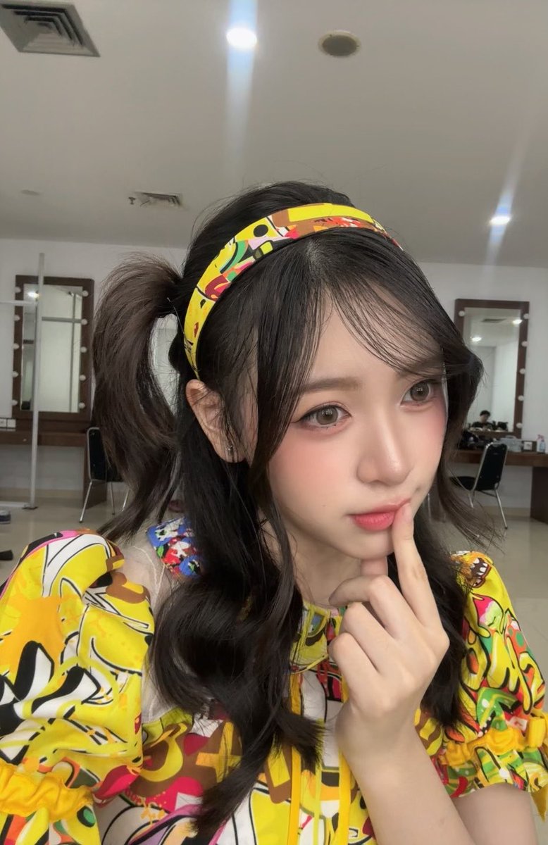 Lily_JKT48's tweet photo. Thankkyouu for tudeiii :D https://t.co/CGHldgKaJd