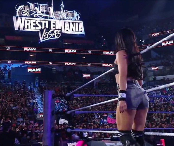 lalasekigu29832's tweet photo. AJ LEE APPRECIATION POST (until she returns) DAY 122: https://t.co/Lbi3B0xAtr