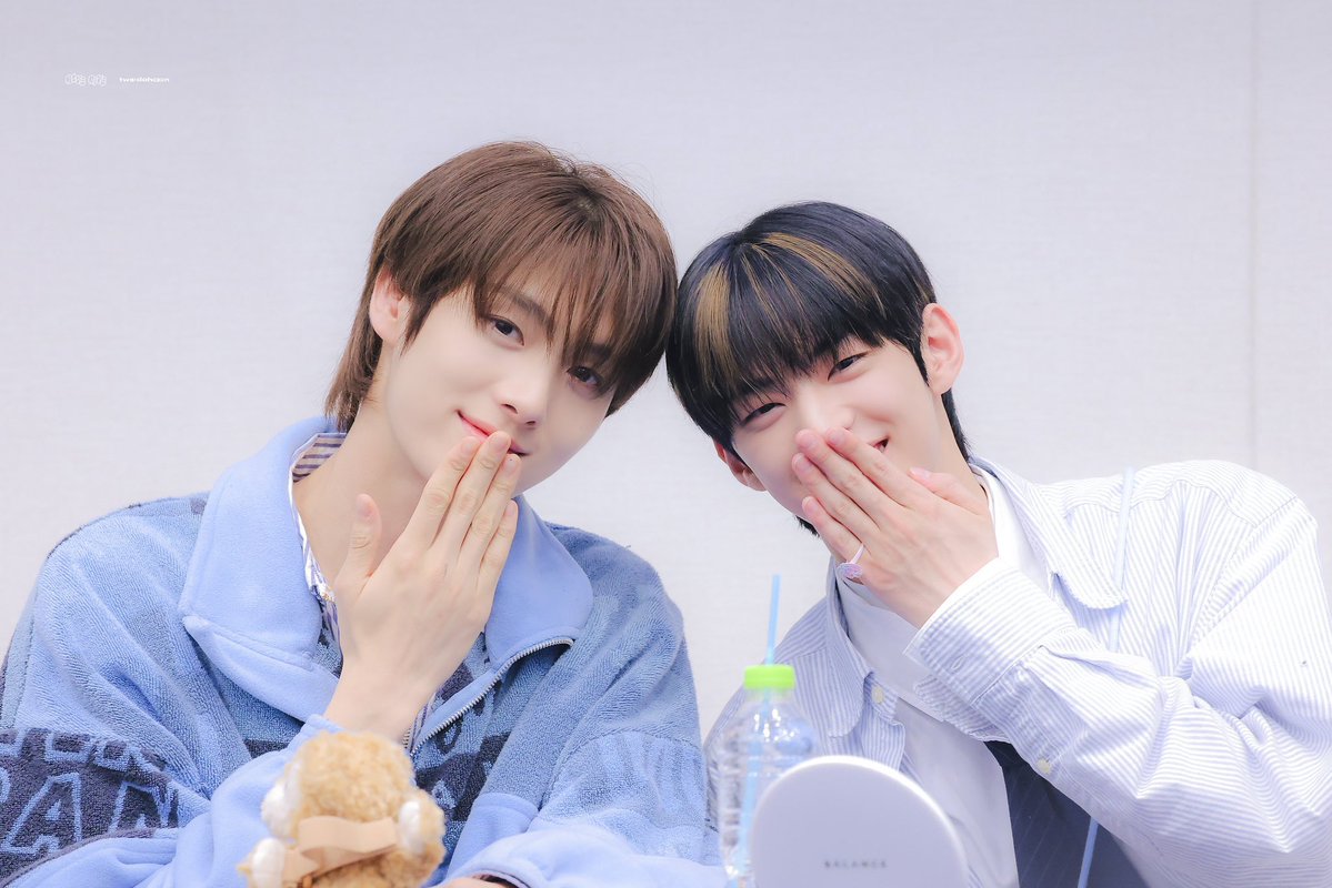 Sa_e42's tweet photo. 얘네 점점 성장함 ㅠ https://t.co/ZaM54GGDAs