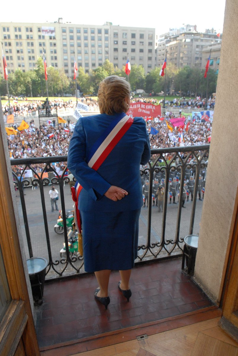MBarchivo's tweet photo. Nuestra Michelle ❤️ @mbachelet https://t.co/TEhtssrfpL