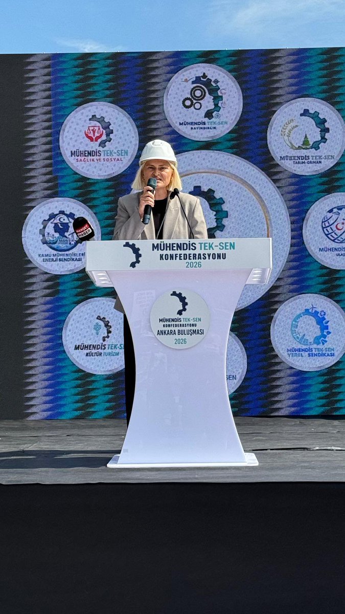 muhteksenkultur's tweet photo. Mühendis Tek-Sen Konfederasyonu olarak Anıtparkta sendikalarımızın katılımı ile buluştuk . Konfederasyon olarak hep birlikte emeğimiz, geleceğimiz ve ülkemiz için sesimizi yükselttik. Taleplerimizi dile getirdik. Buluşmamıza katılıp bizi yalnız bırakmayan tüm üyelerimize teşekkür ederiz. Birlikte güçlüyüz.

@MuhTekSen_Konf 
@muhteksenkultur 
@MuhTekBayindir 
@MuhTekTrmOrmn 
@KaMuhEnerjiSen 
@MuhTekYerelYntm 
@MuhTekBuro 
@MuhTekSenSagSos 
@MuhTekSenUlasim