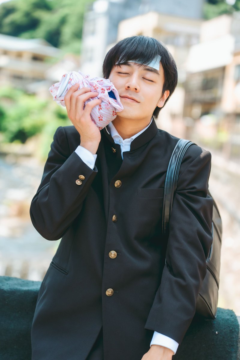 saitoryu616's tweet photo. ←世の中に出す用の顔。
　　　　　　　→リアルの顔。

#夏は嫌いです #なぜなら暑いから 
#雨も嫌い #なぜなら濡れるから
#キスあと https://t.co/BQhxnCbzUM