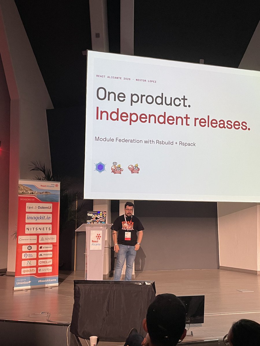 tonyedwardspz's tweet photo. #RSBuild is used at the biggest of scales by the biggest companies in the world.
Loved this walkthrough through and demo @nstlopez 🙌
@ReactAlicante https://t.co/9Es2hmXOly