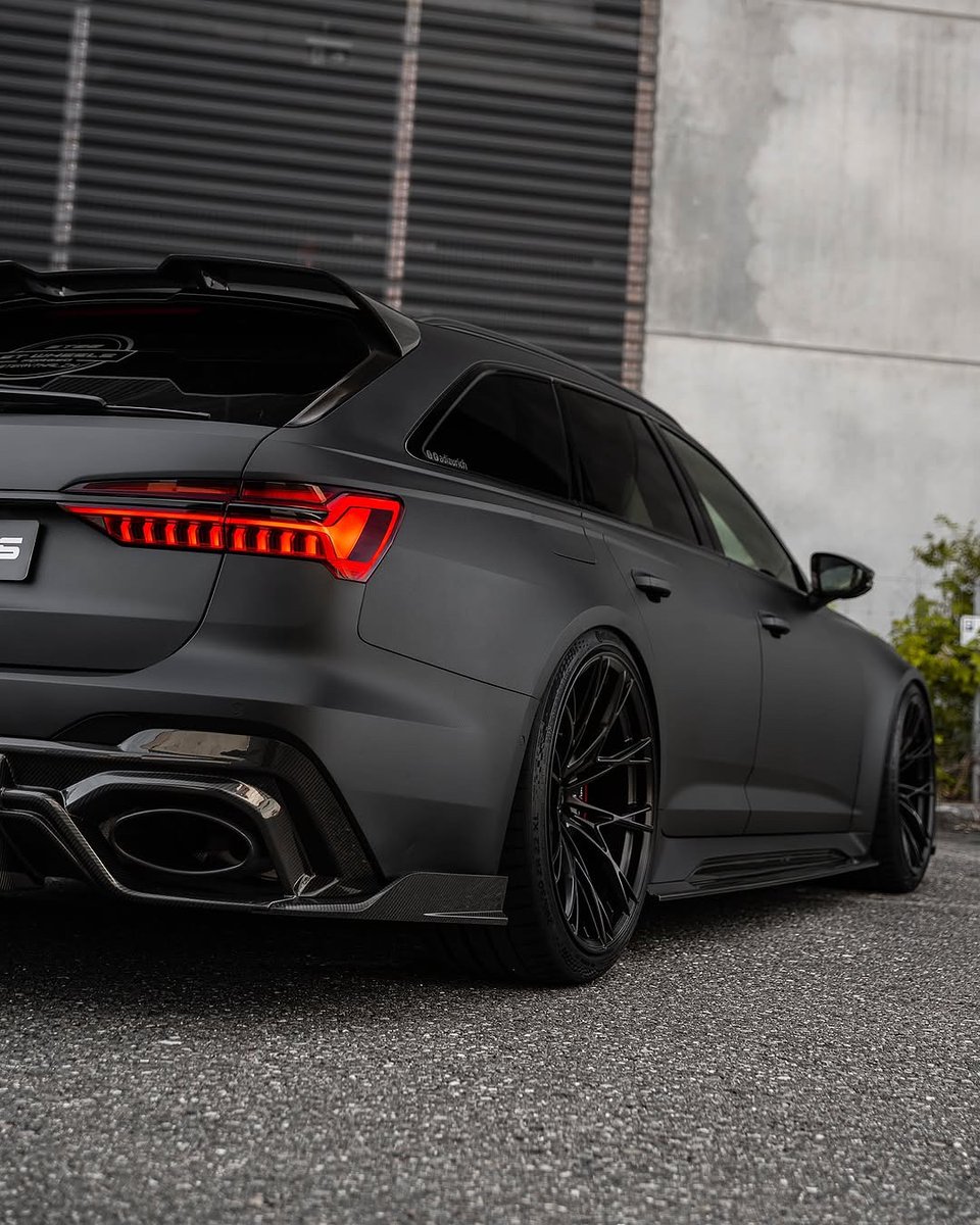 ApexDistrictX's tweet photo. Murdered out RS6 C8 ♠️ https://t.co/x0qdqq8pqr