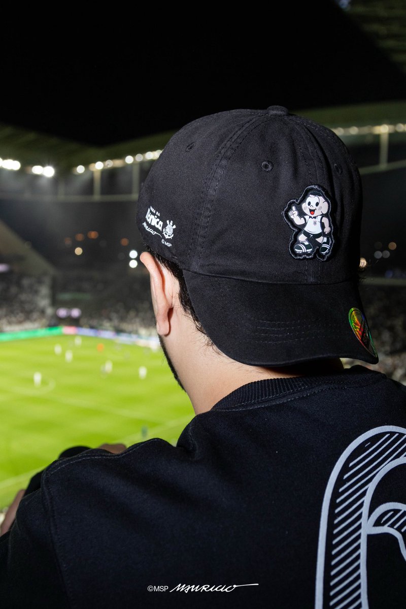 soidolosoficial's tweet photo. A coleção #TodoPoderosoTimão já conquistou a torcida corintiana, celebrando a parceria entre o @Corinthians e a @mspestudios em uma homenagem especial aos 90 anos de Mauricio de Sousa.

🛒 Os produtos disponíveis: https://t.co/UizRZ23Muk

#publicidade #Corinthians #TurmadaMônica https://t.co/wGTC8ASzfv