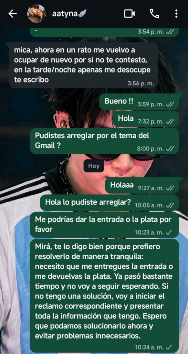 hobasunoo's tweet photo. Hola, vengo a escrachar a esta estafadora que la estafó a una amiga con una entrada a campo el 24 para bts, desde el día que debería mandarle la entrada siempre le mete la misma excusa de mierda y hasta el día de hoy esta esperando que se la mande y sigue en la misma. https://t.co/A2C3Nk1fg2