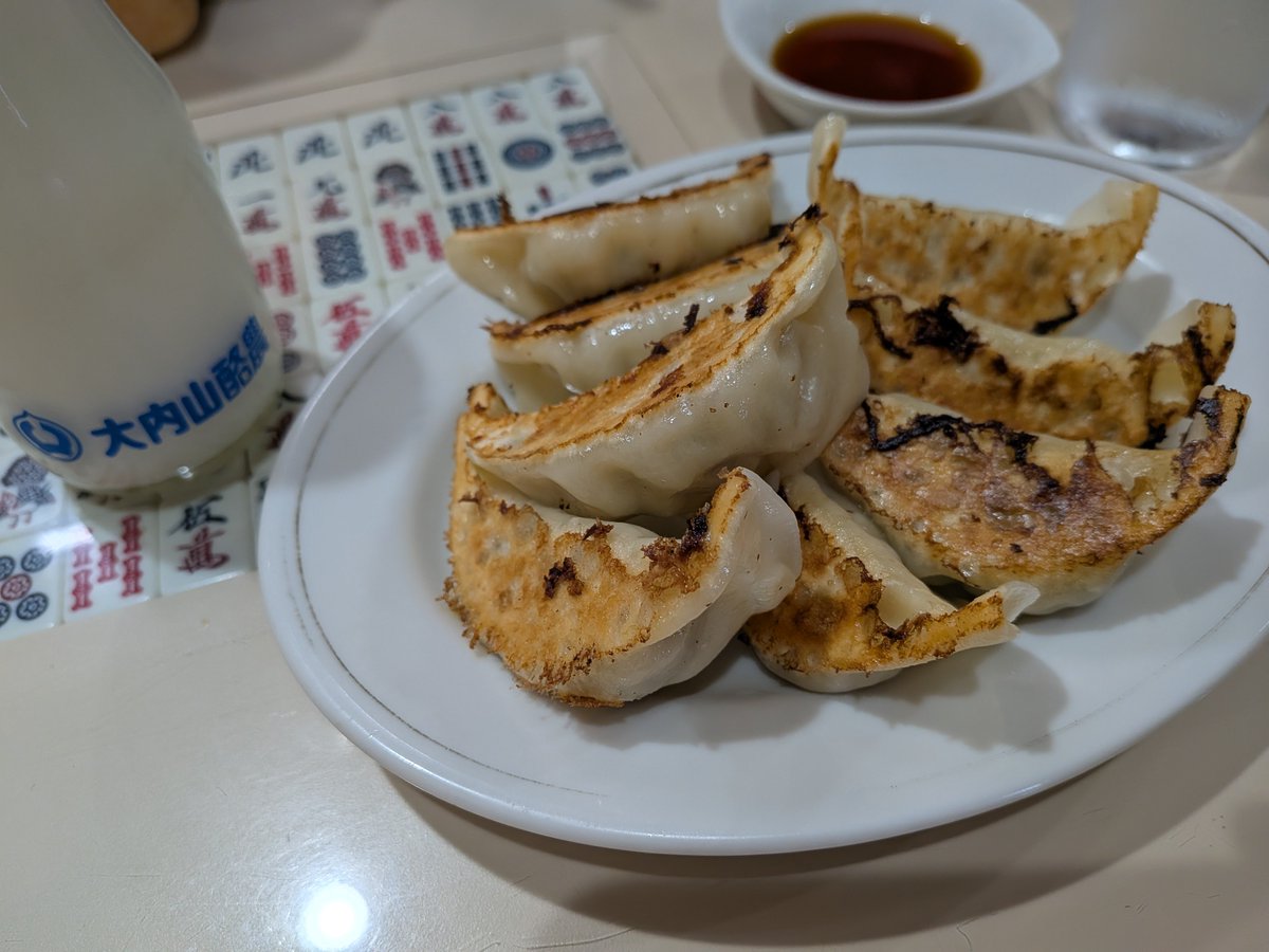 MSKYCASTELT's tweet photo. @nsk_hmt 私も今日謎に餃子に牛乳が推されてる某四日市のお店行ったけど、普通に美味だった💃（笑） https://t.co/O0XDPxzaOz