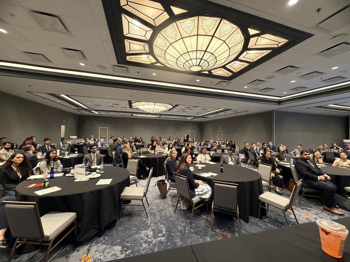 DrJashDatta's tweet photo. It is always to heartening to see the energy of the FUTURE of the surgical workforce & their zeal for #AcademicSurgery at @AcademicSurgery #FallCourses26 & connecting with AAS Exec Council. One of the HIGHLIGHTS of the @AmCollSurgeons #ACSCC26 mtg https://t.co/HNS7x5PnyV