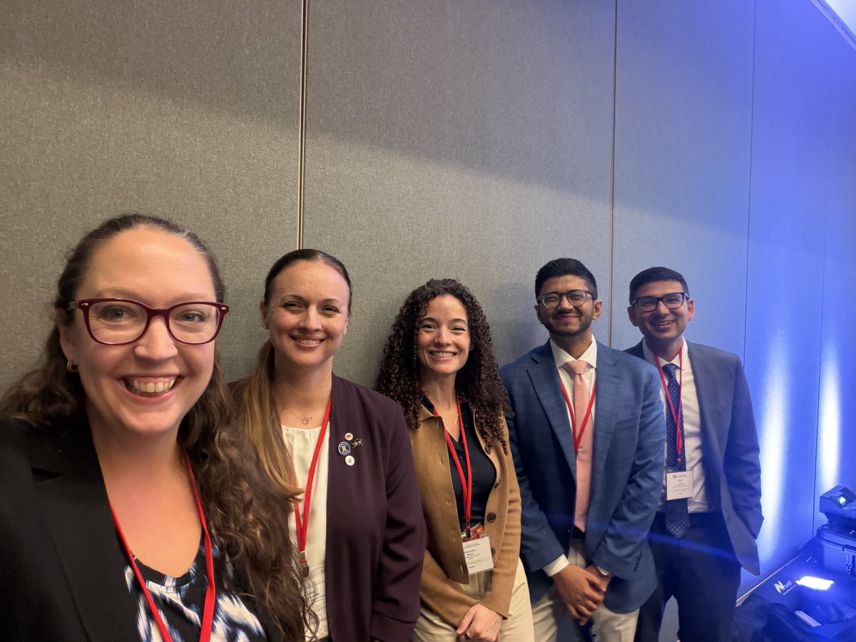 DrJashDatta's tweet photo. It is always to heartening to see the energy of the FUTURE of the surgical workforce & their zeal for #AcademicSurgery at @AcademicSurgery #FallCourses26 & connecting with AAS Exec Council. One of the HIGHLIGHTS of the @AmCollSurgeons #ACSCC26 mtg https://t.co/HNS7x5PnyV