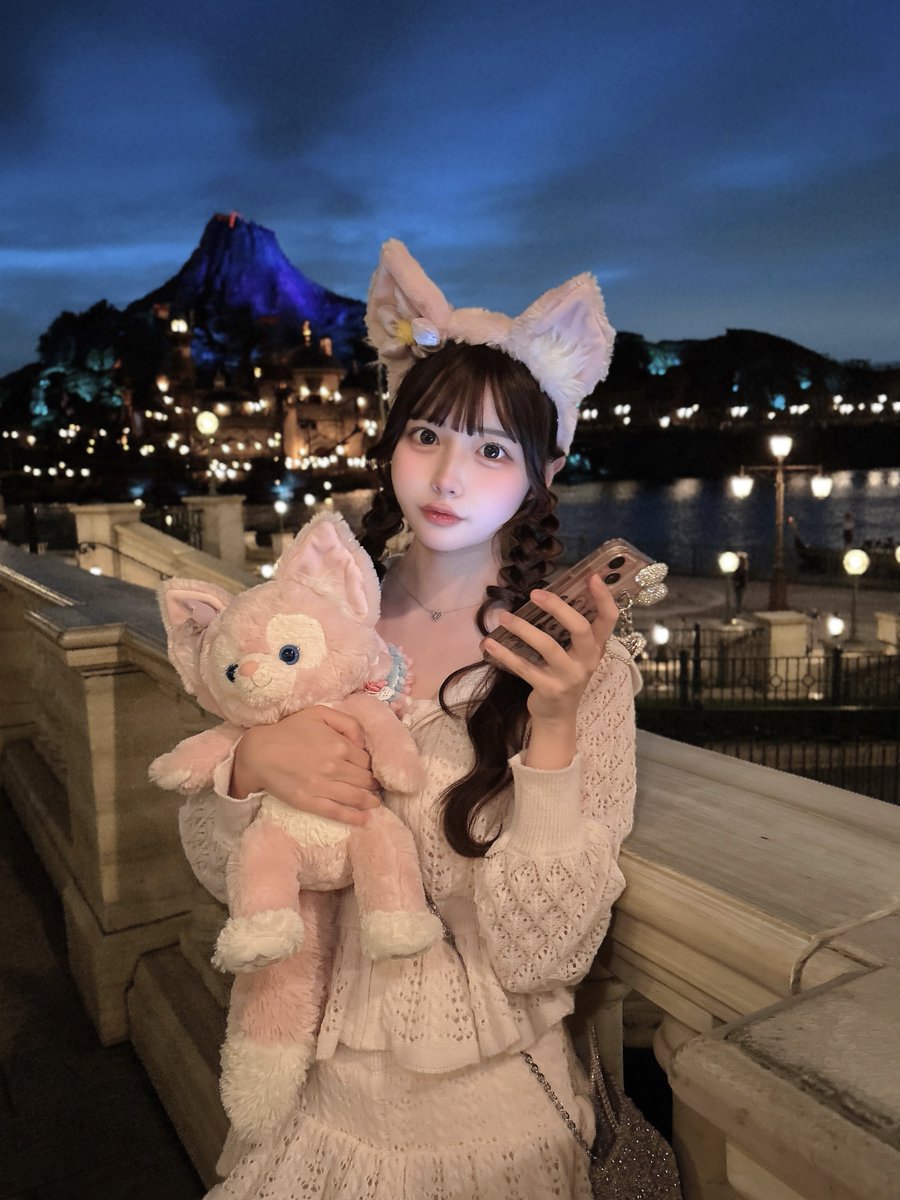 oyasumiruu's tweet photo. この顔で一応MARCHなのに歌舞伎でコンカフェ嬢してるのうける https://t.co/pOswnodeMq