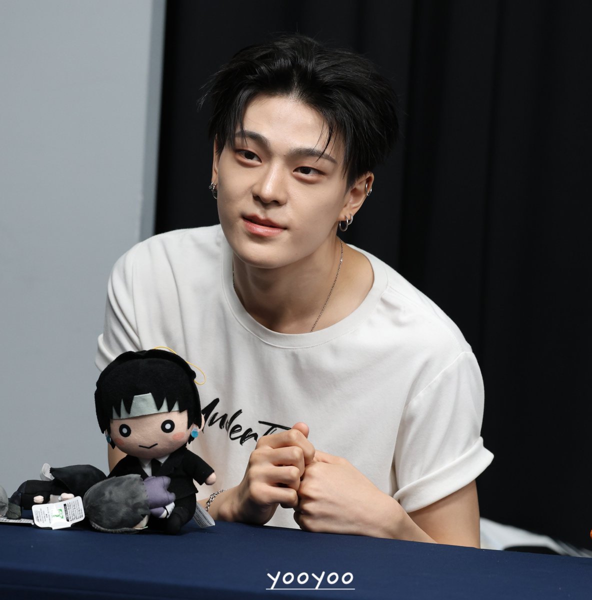 Alice_gh_mk's tweet photo. #김준민 #WHIB
콘못가서 보고싶다. 
연휴에 일하는 녀자 https://t.co/ZiyYc4oZmp