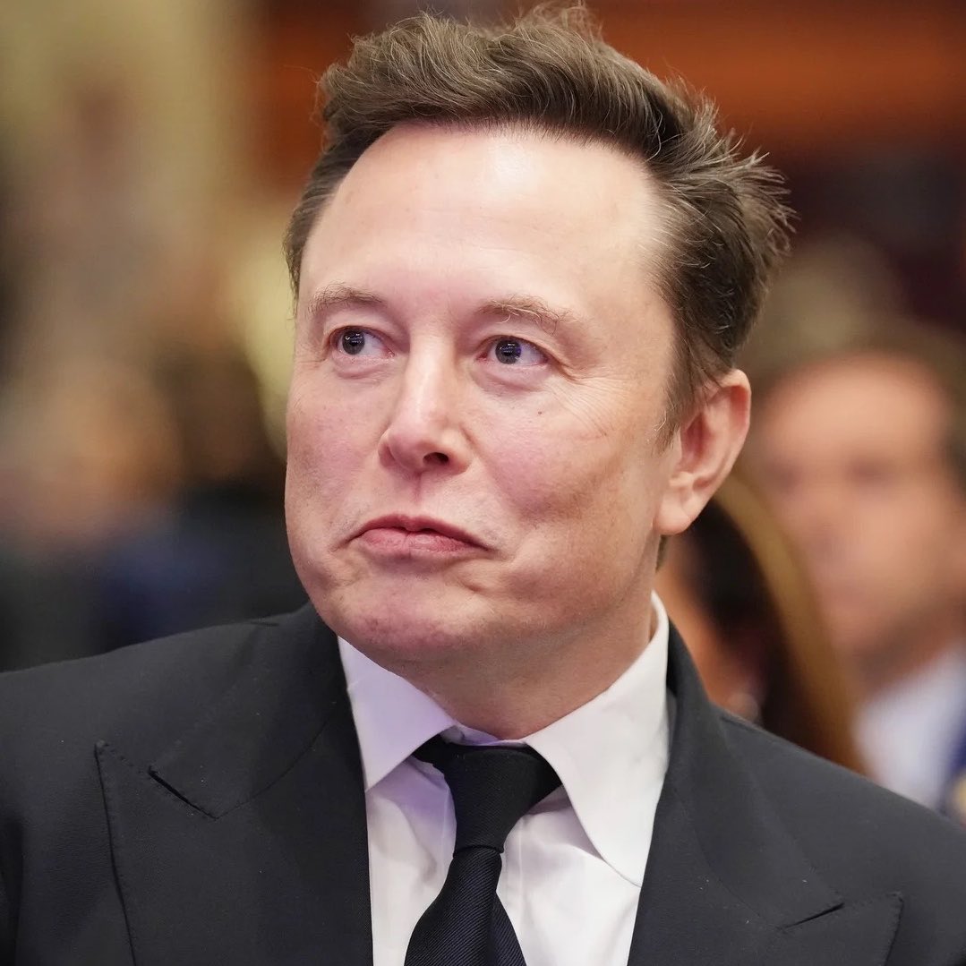 WatcherGuru's tweet photo. 🇺🇸🇨🇳 Elon Musk says "China has prospered immensely" under President Xi Jinping.

"He seems like a great leader." https://t.co/f5cdPwvr0r
