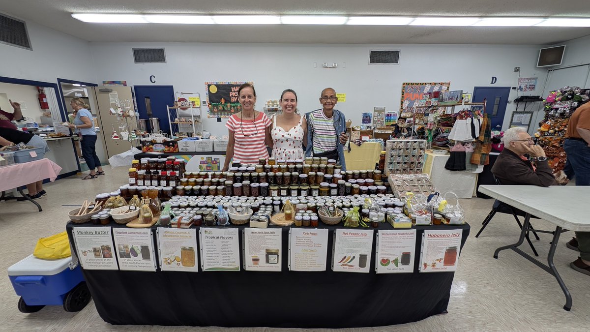 JpDelights's tweet photo. Hi #Plantation 👋 Find us at booth M1 today & tomorrow from 9-5 at Our #Lutheran #Church #Fall #Craft Show
8001 NW 5th St, Plantation, #FL 33324
Try our #strawberry #flavors:
🍹 Strawberry #Margarita #Jam
🥝 Strawberry #Kiwi
🍌 Strawberry #Banana
🍑 Strawberry #Peach #Daiquiri https://t.co/eE48NbyH7H
