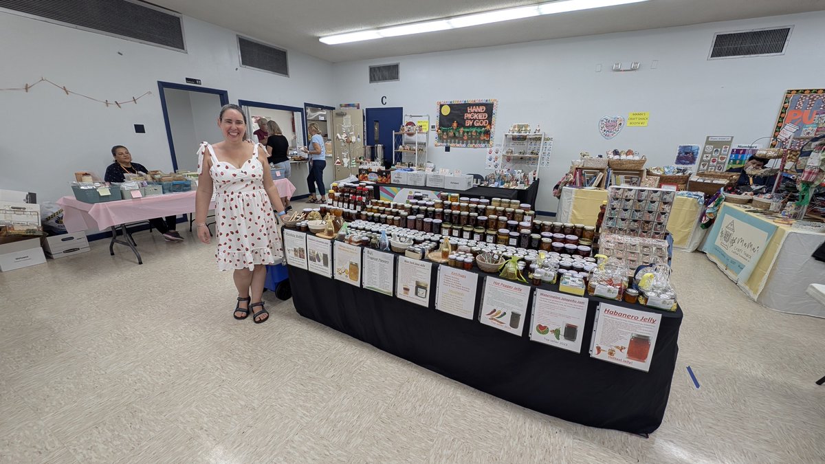 JpDelights's tweet photo. Hi #Plantation 👋 Find us at booth M1 today & tomorrow from 9-5 at Our #Lutheran #Church #Fall #Craft Show
8001 NW 5th St, Plantation, #FL 33324
Try our #strawberry #flavors:
🍹 Strawberry #Margarita #Jam
🥝 Strawberry #Kiwi
🍌 Strawberry #Banana
🍑 Strawberry #Peach #Daiquiri https://t.co/eE48NbyH7H