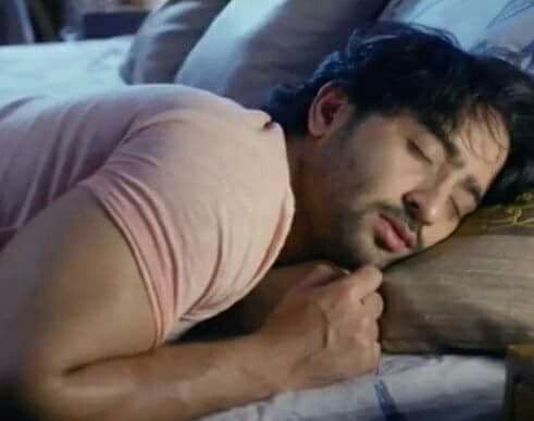 iamizzyfr's tweet photo. Hum sabki neend udaake janaab khud chain se so rahe hain 🤧🤭😙

Shaheer Community 

#shaheersheikh https://t.co/nOxNfPAC1x