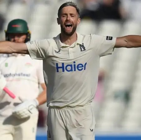 TheBarmyArmy's tweet photo. WARWICKSHIRE ARE THE 2026 COUNTY CHAMPIONS!!! 🏆 https://t.co/9XJhKIgVWT