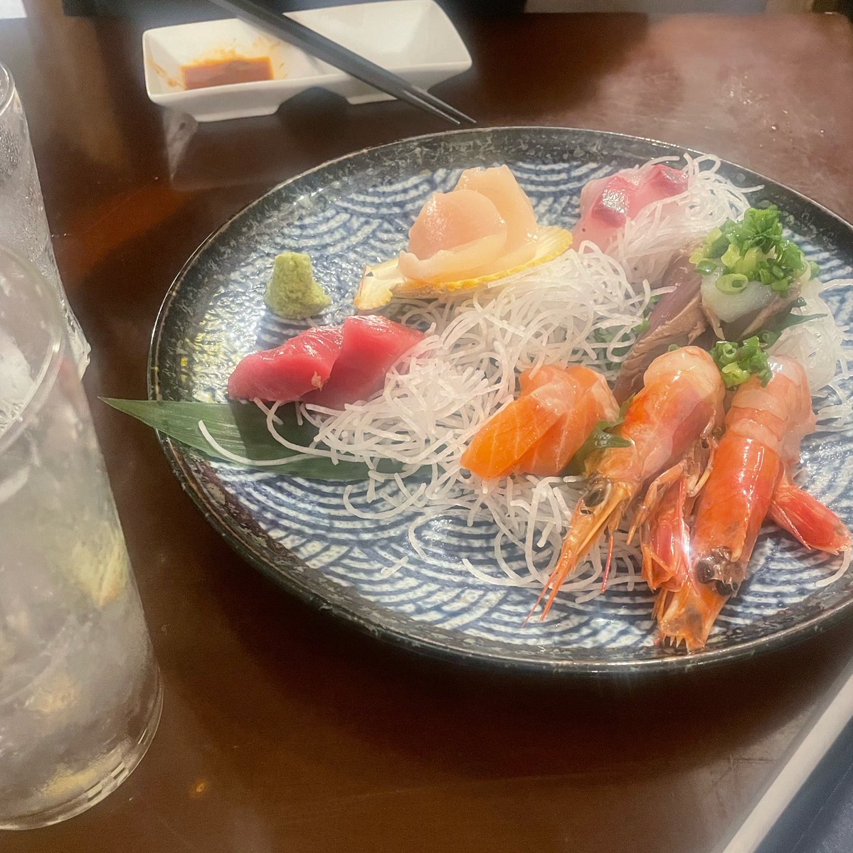 Air_Ly3's tweet photo. 暴力ワday1打ち上げ！ウヒョ〜 https://t.co/AvrOUGwYMB