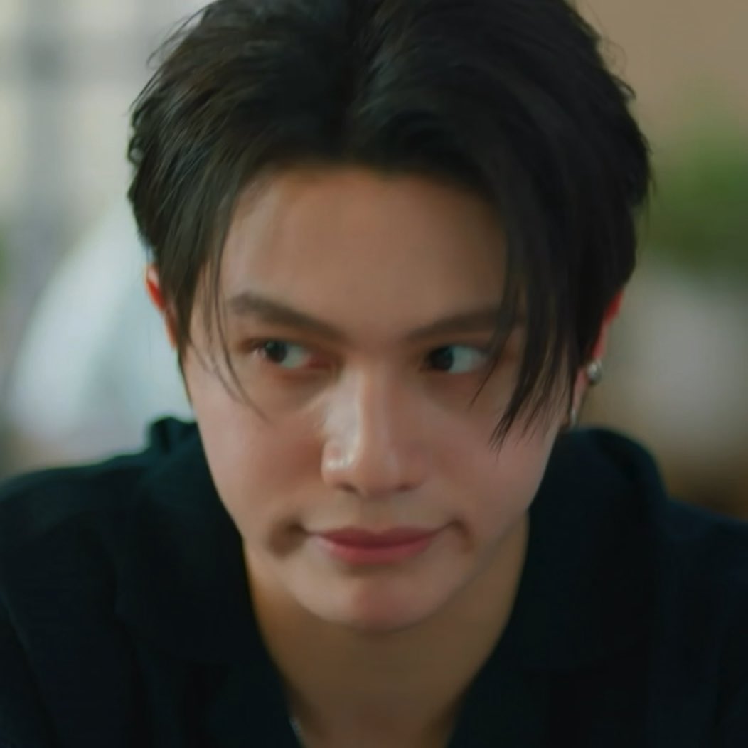 sweettawinan's tweet photo. ele todo assi pitiquinho pedindo desculpas pro moth :((( 

#YouManiacSeriesEP5 #WilliamEst  https://t.co/8ssZ0bRnEM