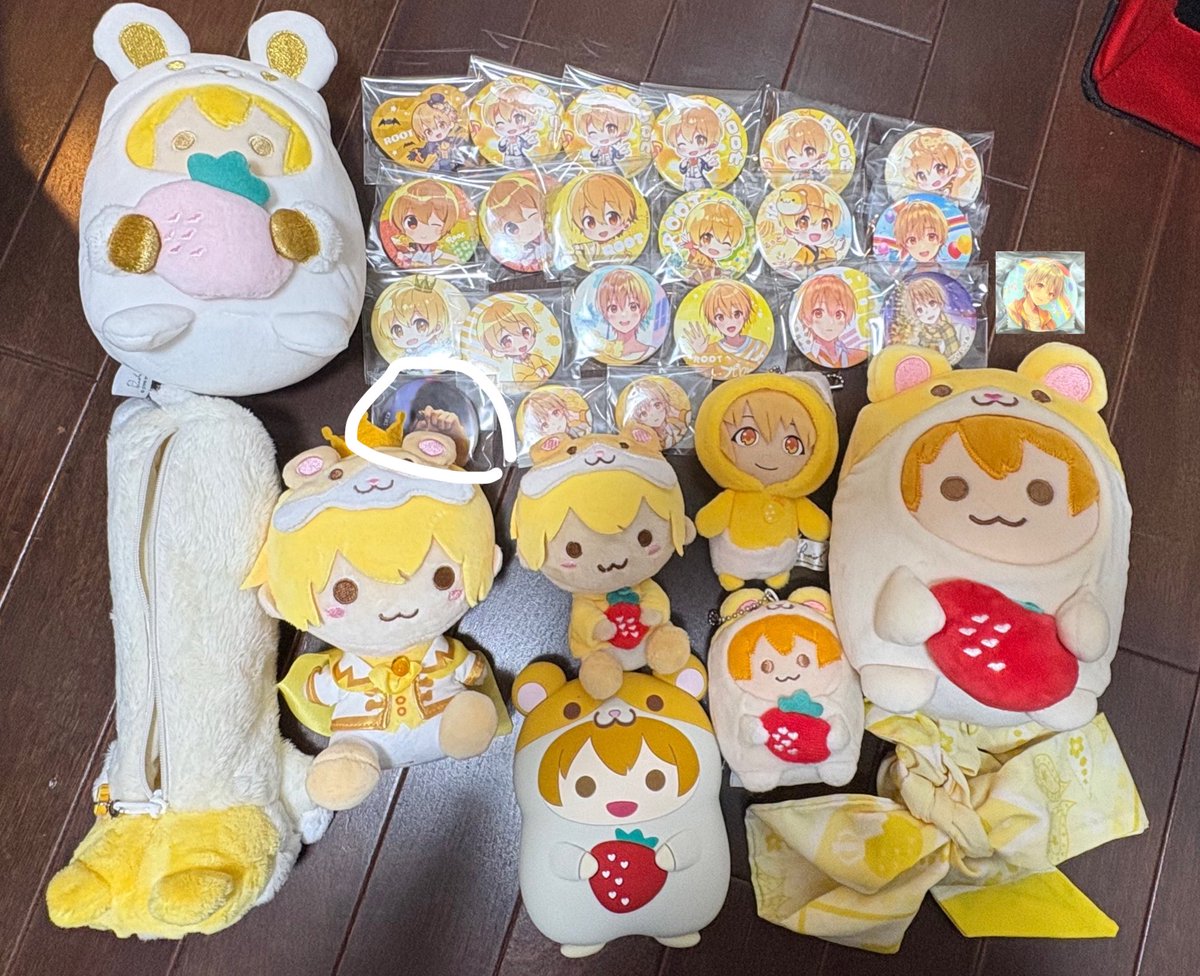 ari_roo_t's tweet photo. @us3su_ お声かけありがとうございます。画像お借りしました、印のつけたものそれぞれおひとつおいくらになりますでしょうか?? https://t.co/QTrgniVuvE