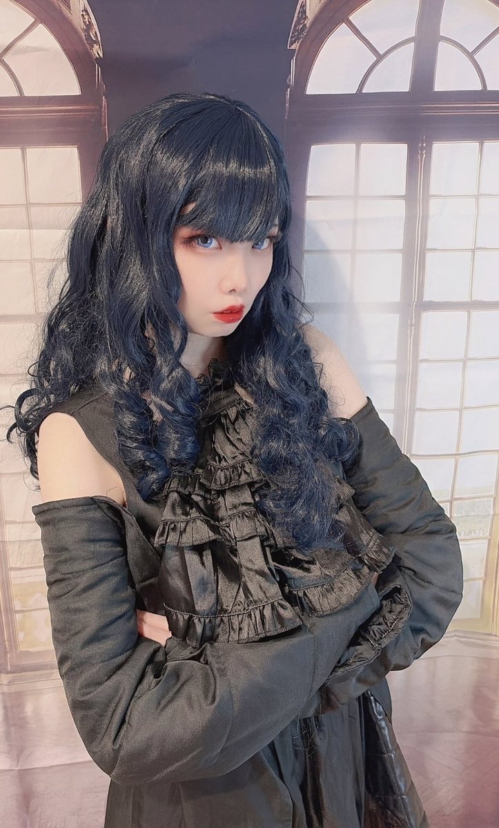 Noire_Neige_'s tweet photo. ※コスプレ
ff14　ガイア
おもろい女達とコスしながらわちゃわちゃタコパ会してきた!!三年前にイベントで着ただけのガイア着れて楽しかった～ーーーーーーーありがとうございました!!
#ff14cosplay　#コスプレ https://t.co/hnOF6C6wu5