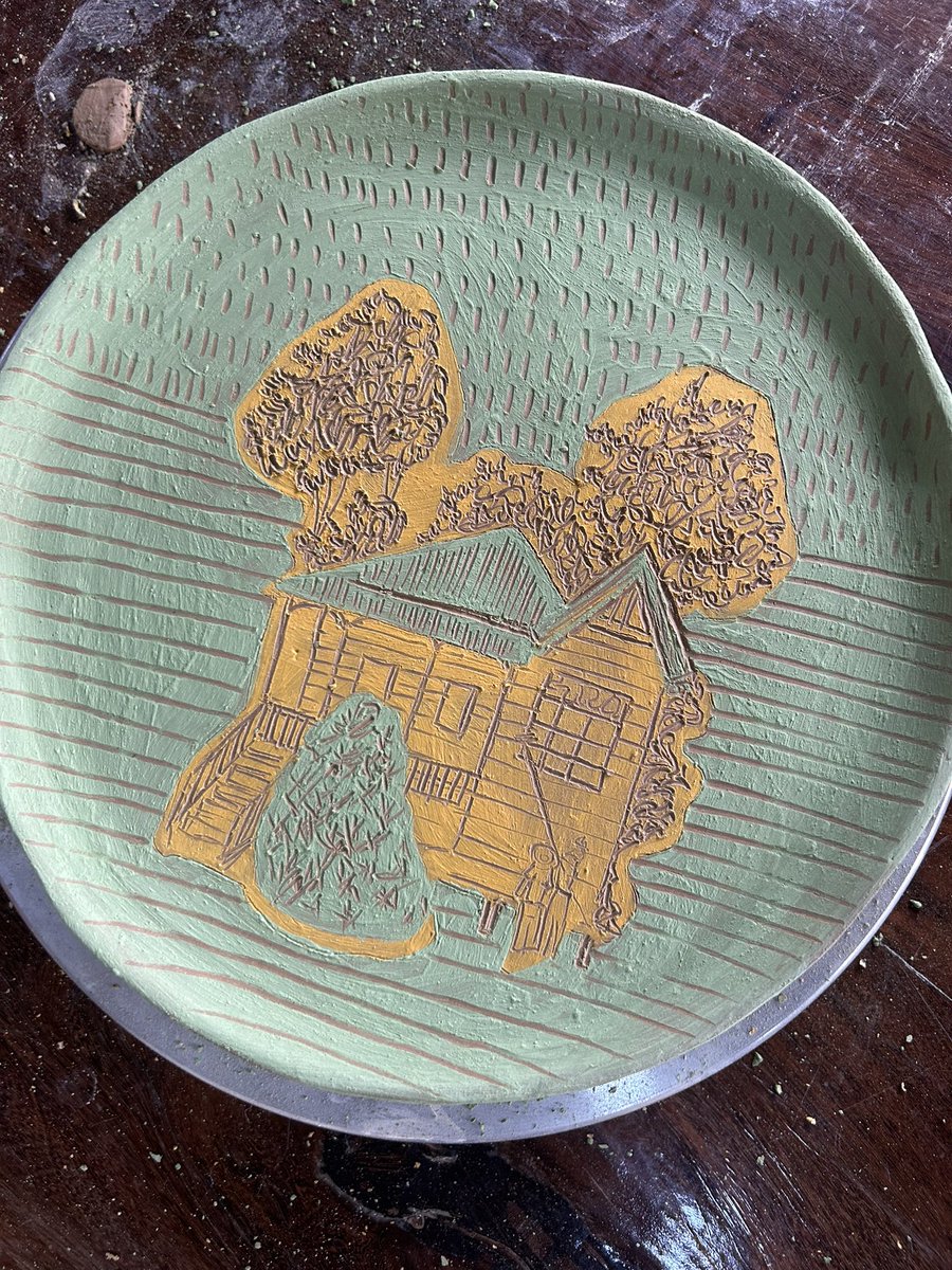 uzoart's tweet photo. Turned 30 this week. Yummy chocolate cake and painted pottery https://t.co/3NeU8TyB1R