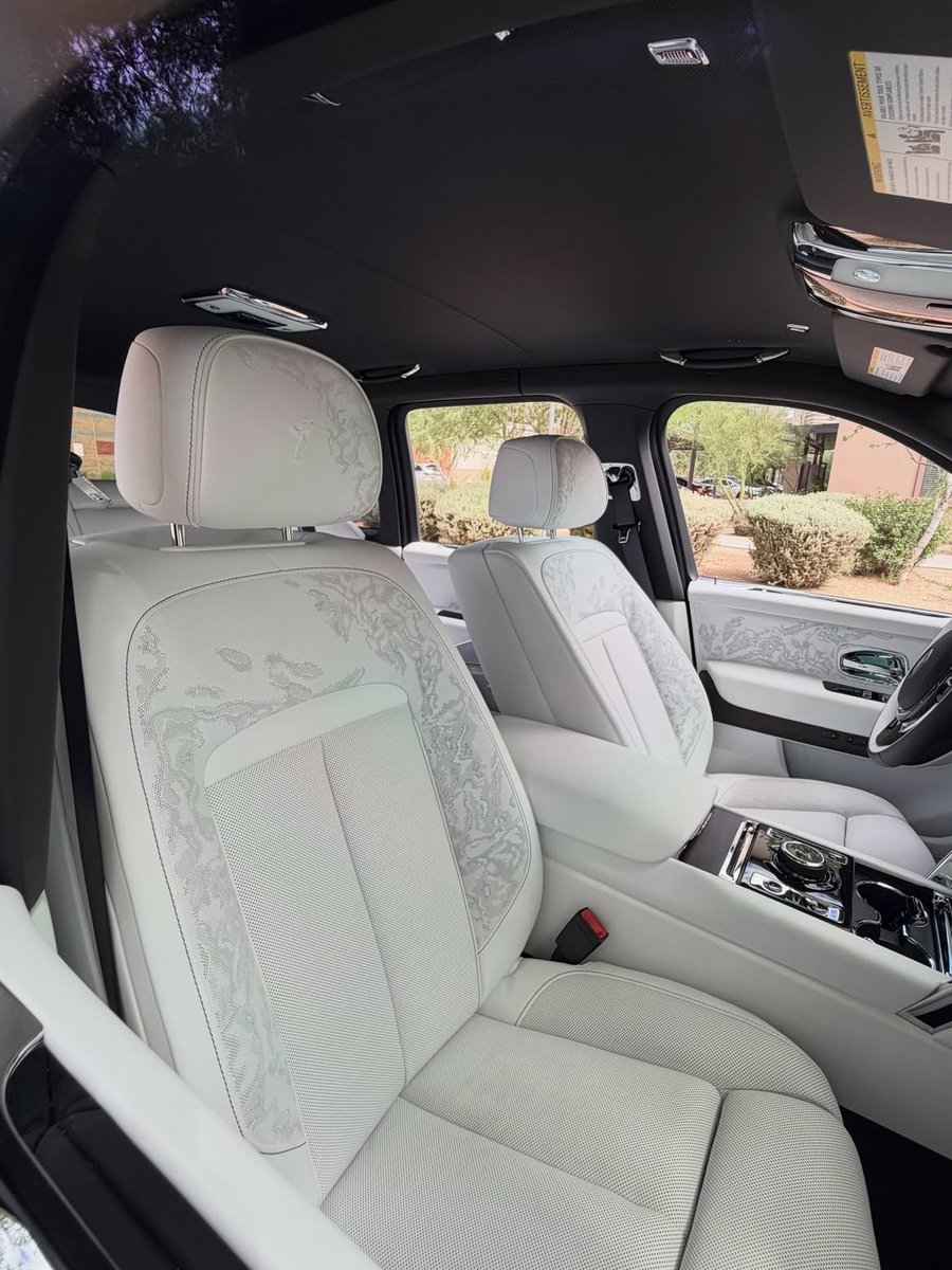 ZyroCar's tweet photo. Rolls-Royce Cullinan Series II https://t.co/Yt11OYiA1K