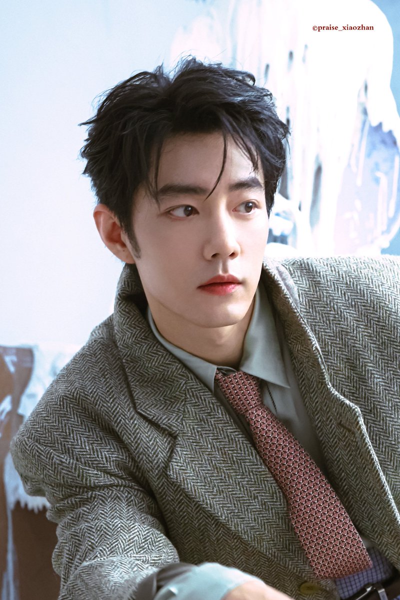 xiaozhan91_1005's tweet photo. 얼굴은 토끼
몸은 회색늑대 https://t.co/4vn7ZBay87