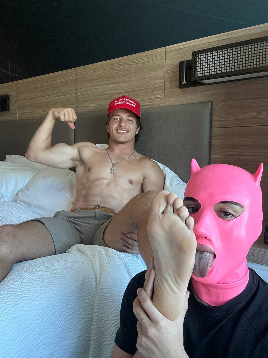 faglibtard's tweet photo. 10 years ago they were libtards. Now they're caged for MAGA men. Welcome to your future https://t.co/2q0OJcgTfR