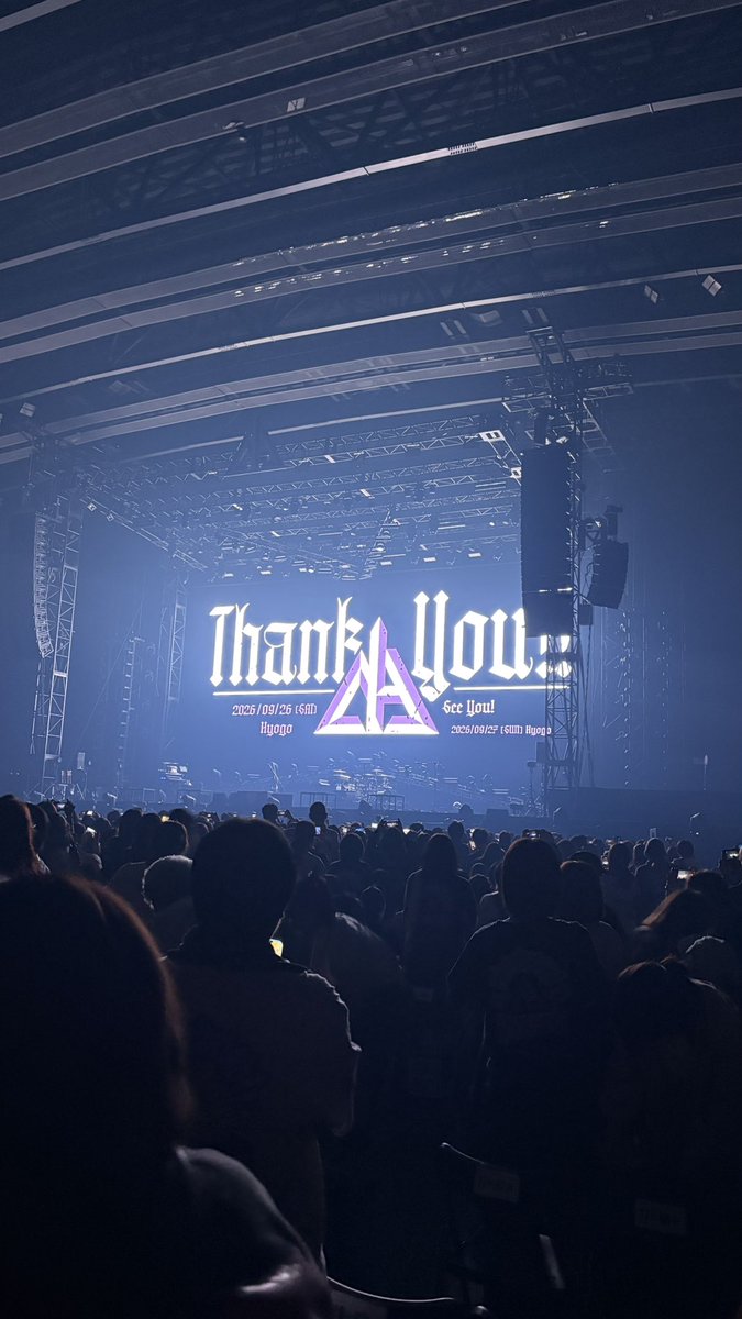 nb_v9o's tweet photo. こけら落とし最高でした😭💘
銀テ取れたしハイタッチできたし幸せ💫
明日もぶち上げるぞ🎵
 #NovelbrightAsiaTour2026 
 #Novelbright https://t.co/yIqjvQDVgo