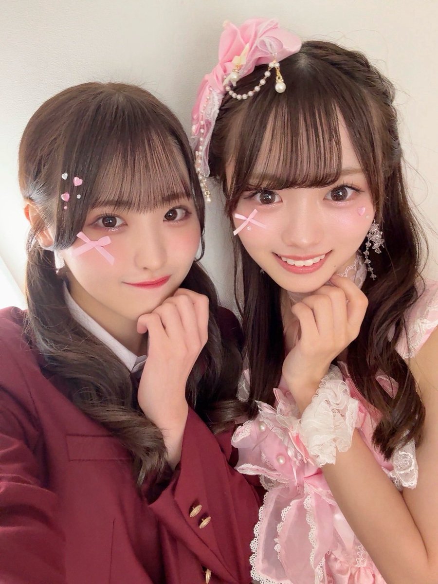 Kareai_nanasa's tweet photo. 1部ここゆ、2部なおちゃん誕生祭ありがとうございました🎂🍀🩵

2人のこだわりや想いが詰まってて、とっても素敵だった✨
可愛かった〜！！ドレス姿も美✨
準備お疲れさま🫶🏻
改めておめでとう🎂🎂ラブ❣️

みんなも一緒にお祝いしてくれて感謝♡

#可憐なアイボリー #カレアイ https://t.co/sY0SjuIgIt