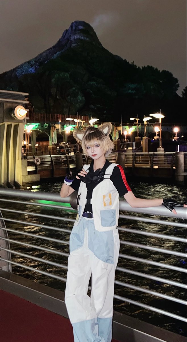 seru_cos_'s tweet photo. アウパしました〜！
初Dハロめちゃんこ楽しかったです

 #Dハロ仮装2026  #Dハロツイステ https://t.co/YpZEW5IvzW