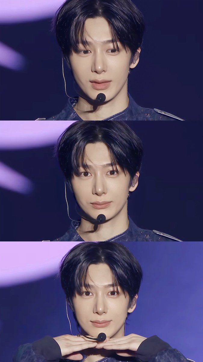chaerong115's tweet photo. ••💙 https://t.co/NDKZBJMlCo