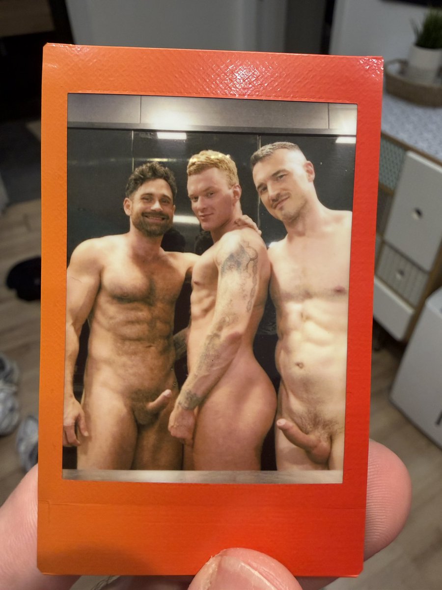 BeauButlerXXX tweet picture
