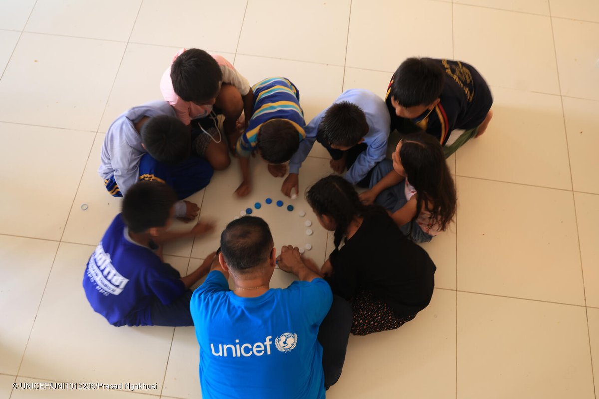 unicefenespanol's tweet photo. El futuro se construye con las decisiones que tomamos hoy.

La Asamblea General de las Naciones Unidas va llegando a su fin, pero el trabajo continúa. Ahora es momento de convertir las palabras en acciones #ParaCadaInfancia. #UNGA https://t.co/FZEcotpMg8