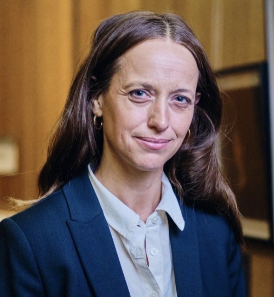 Annibyniaepoab's tweet photo. @Heccles94 This woman has made over £2 million in expenses alone since becoming a MP! Britain's biggest scrounger ⬇️ https://t.co/MIgobBXX48
