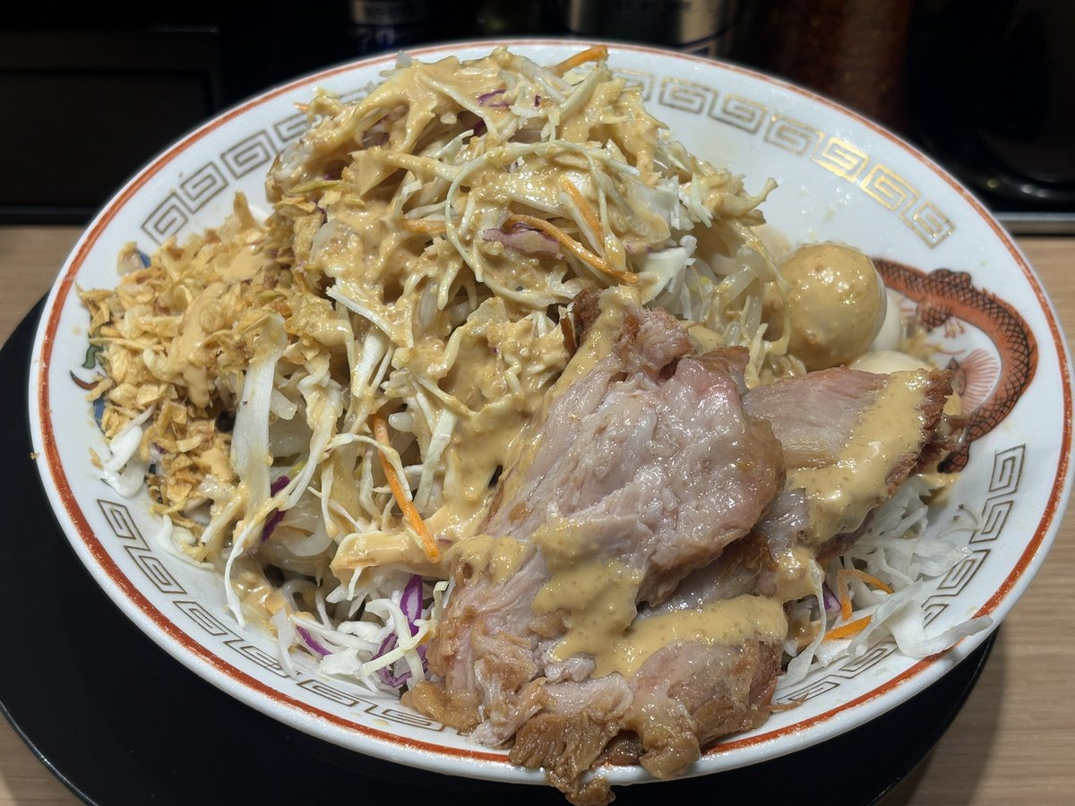 tekari373's tweet photo. 豚山の冷やし中華が美味すぎる件。
ぷくぷくシール貰えましたぜ✌️ https://t.co/emVmIy4dGN
