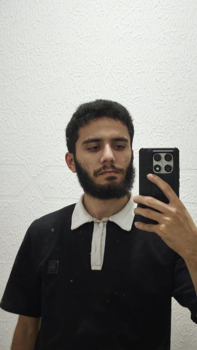 bigokibol's tweet photo. وجهي لنقابل بيه https://t.co/GCfaLz6x0s