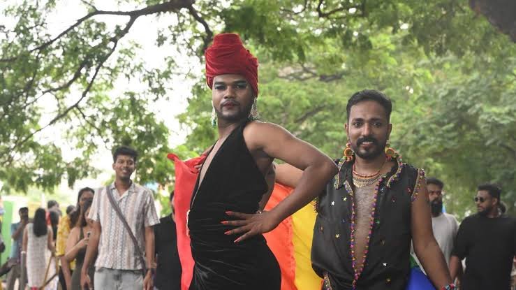Vasudevan___'s tweet photo. ஒரு கேள்வி  ?

LGBTQ ,ஓரின சேர்கையை support பண்றவங்க ஏன் பெரும்பாலும் தலித்களாகவும்,திமுக,தி.க,
அம்பேத்கரிய பெரியாரிய கும்பலாகவும் இருக்கிறார்கள் ?

#சமூககுப்பைகள் https://t.co/mr5zHpAQAv