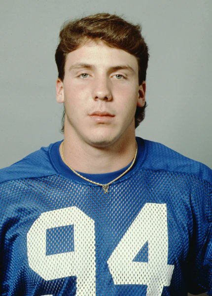 BYUstatsMAN's tweet photo. Former BYU tight end Trevor Molini passed away Thursday at the age of 60. 

His 722 yards as a sophomore in 1985 were, at the time, the 5th most receiving yards in a season by a BYU TE. He was 1st Team All-WAC in 1985. https://t.co/qtgfryB1kS